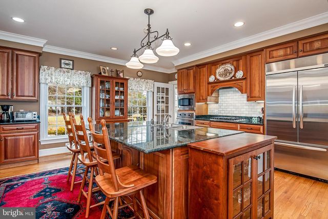 8781 TILGHMAN ISLAND RD, Wittman, MD 21676