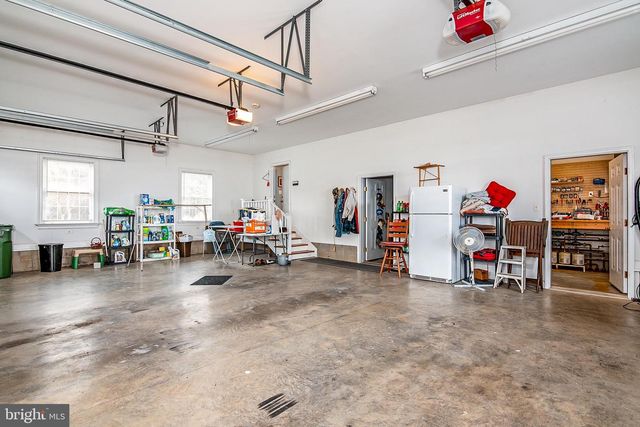 8781 TILGHMAN ISLAND RD, Wittman, MD 21676