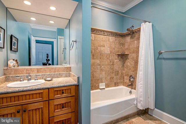 8781 TILGHMAN ISLAND RD, Wittman, MD 21676