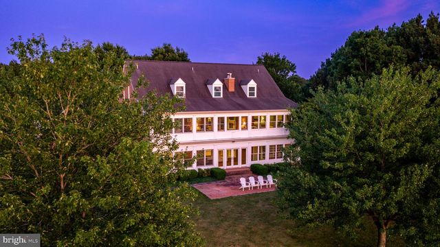 8781 TILGHMAN ISLAND RD, Wittman, MD 21676