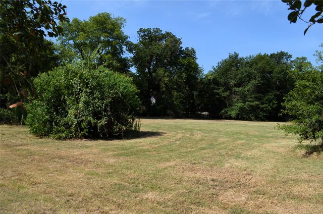 111 Bedfords Bend, Gun Barrel City, TX 75156