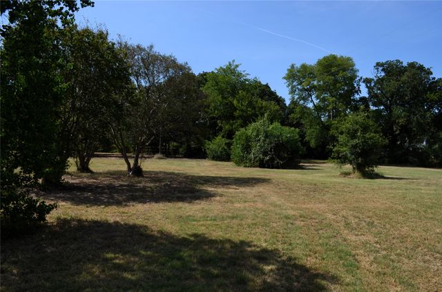 111 Bedfords Bend, Gun Barrel City, TX 75156