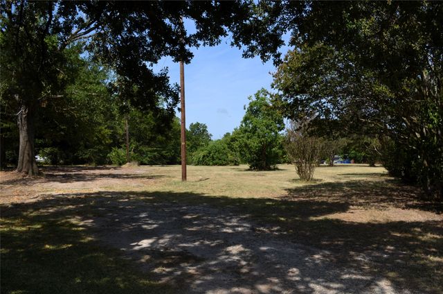 111 Bedfords Bend, Gun Barrel City, TX 75156