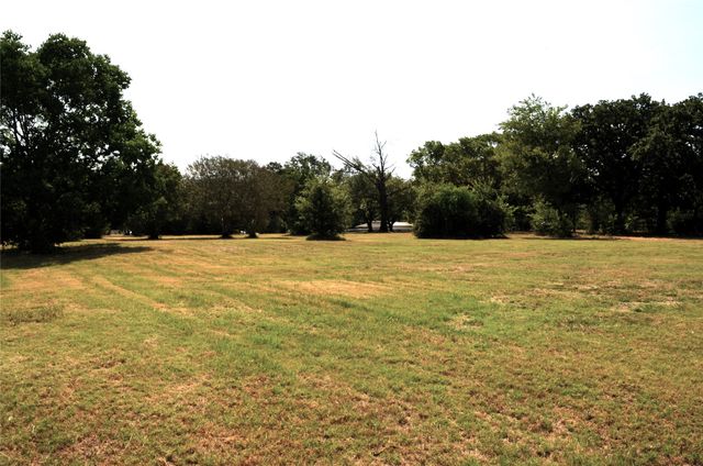 111 Bedfords Bend, Gun Barrel City, TX 75156