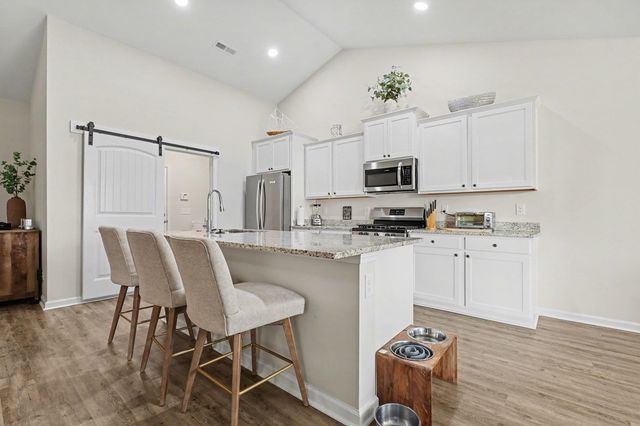 391 Hayloft Circle, Conway, SC 29526