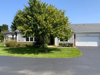16341 Carver Lake Court, Crest Hill, IL 60403