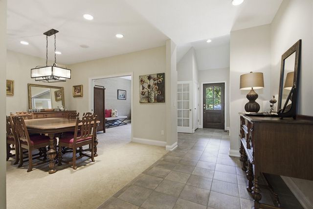 1709 GLENBROOK CT, Columbia, MO 65203