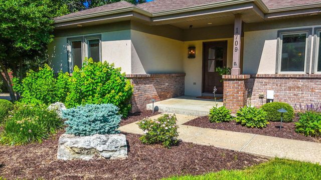 1709 GLENBROOK CT, Columbia, MO 65203