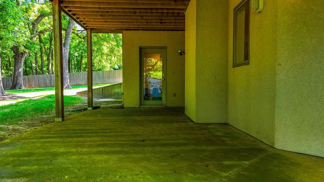 1709 GLENBROOK CT, Columbia, MO 65203