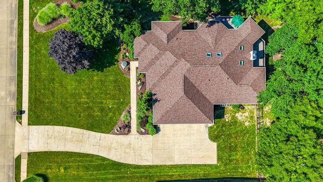 1709 GLENBROOK CT, Columbia, MO 65203
