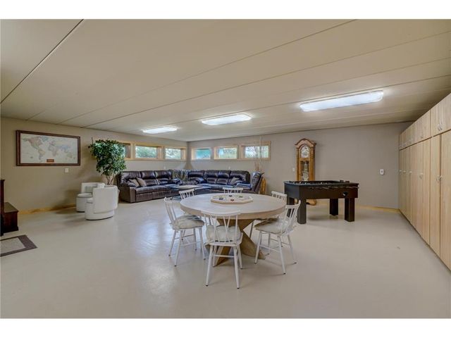 286 Salishan Drive, Hudson, WI 54016