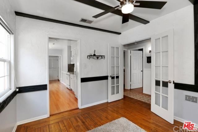 4721 Greenbush Avenue, Sherman Oaks, CA 91423