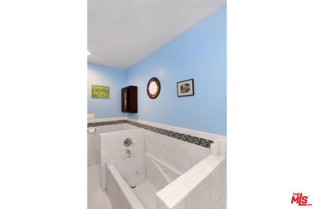 4721 Greenbush Avenue, Sherman Oaks, CA 91423