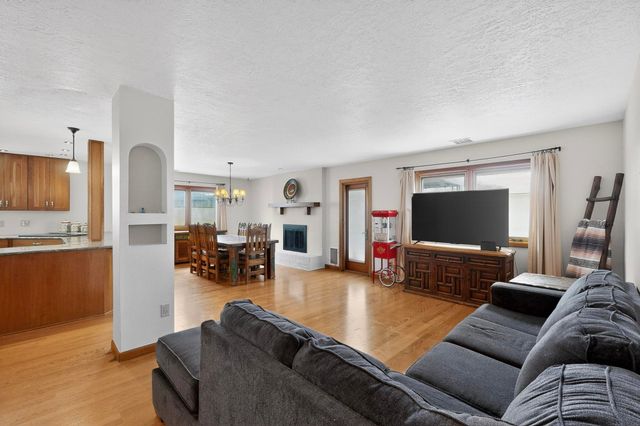 5341 Revi Don Drive NE, Albuquerque, NM 87111