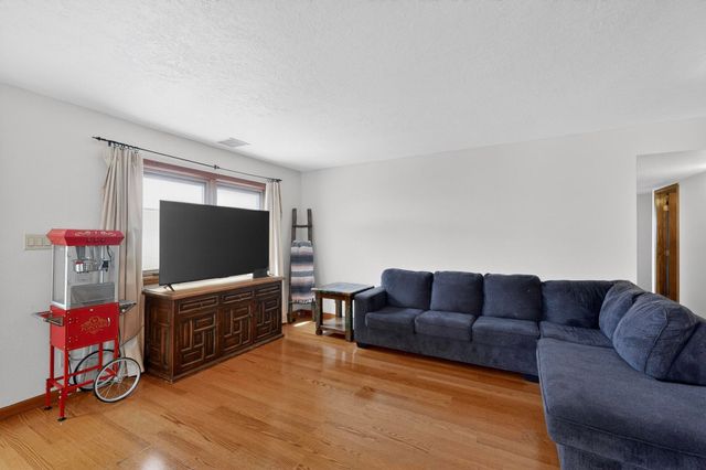 5341 Revi Don Drive NE, Albuquerque, NM 87111