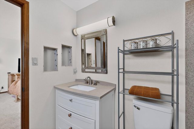 5341 Revi Don Drive NE, Albuquerque, NM 87111