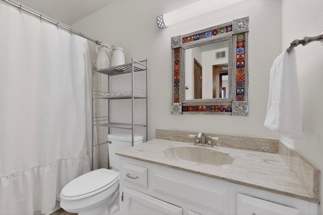 5341 Revi Don Drive NE, Albuquerque, NM 87111