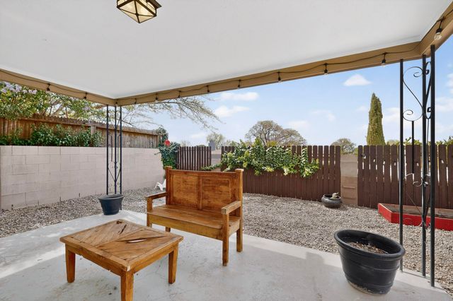 5341 Revi Don Drive NE, Albuquerque, NM 87111