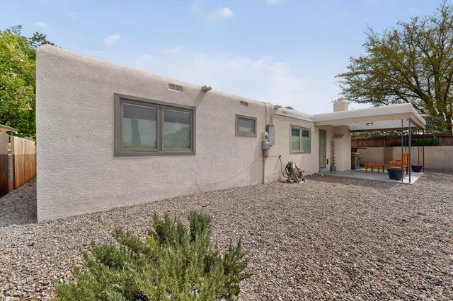 5341 Revi Don Drive NE, Albuquerque, NM 87111