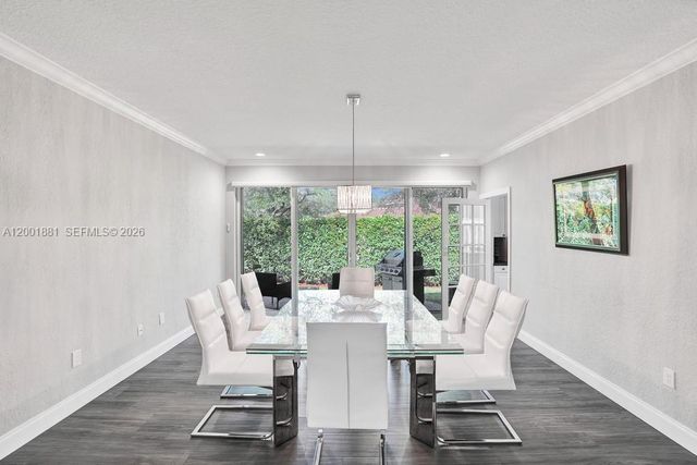 9921 NW 60th Pl, Parkland, FL 33076