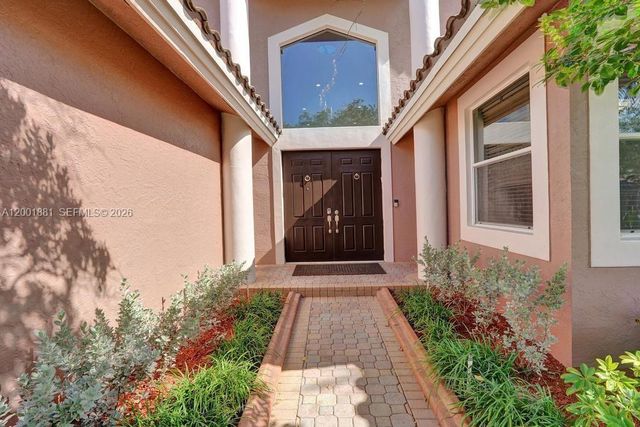 9921 NW 60th Pl, Parkland, FL 33076
