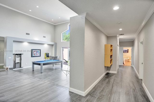 9921 NW 60th Pl, Parkland, FL 33076