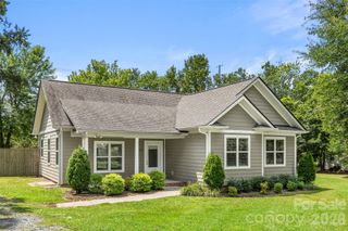 5013 Willow Run Drive, Monroe, NC 28110