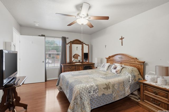 9418 GOLD DUST DR, San Antonio, TX 78245