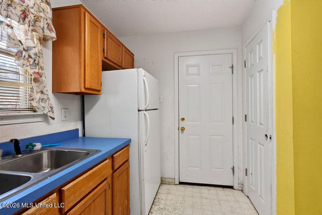1629 Springridge Road, Gautier, MS 39553