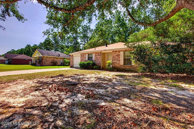 1629 Springridge Road, Gautier, MS 39553