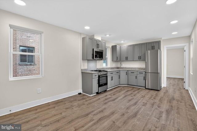 1821 T ST NW, Washington, DC 20009