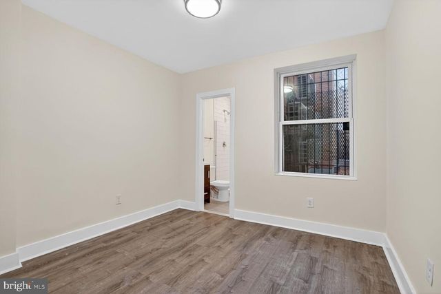 1821 T ST NW, Washington, DC 20009