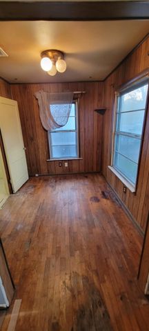 2839 Handley Drive, Fort Worth, TX 76112