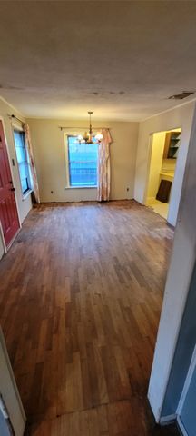 2839 Handley Drive, Fort Worth, TX 76112