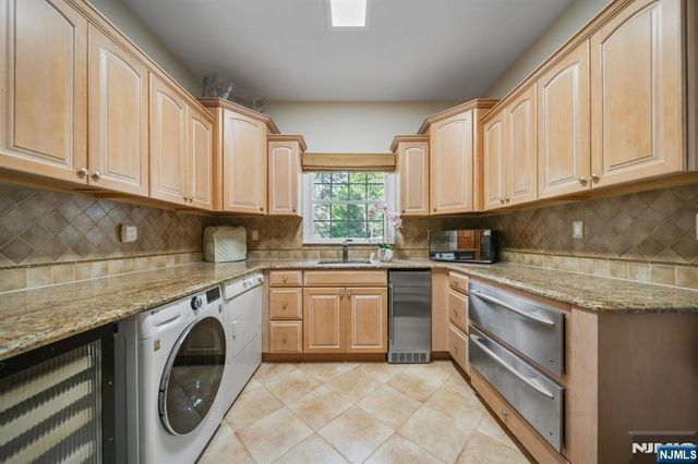 273 Glen Road, Woodcliff Lake, NJ 07677
