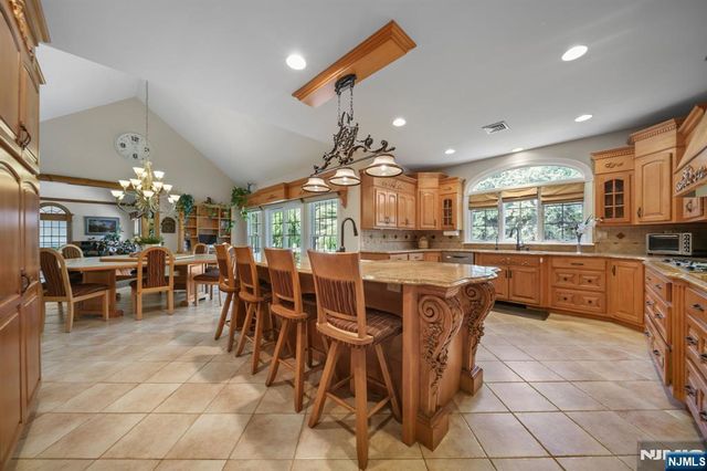 273 Glen Road, Woodcliff Lake, NJ 07677
