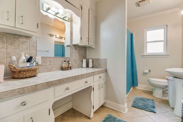 4551 Creighton Rd, Pensacola, FL 32504