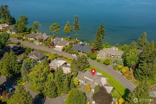 9175 Belted Kingfisher Road, Blaine, WA 98230