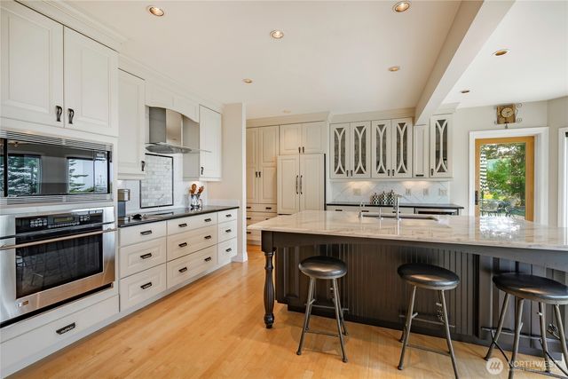 9175 Belted Kingfisher Road, Blaine, WA 98230