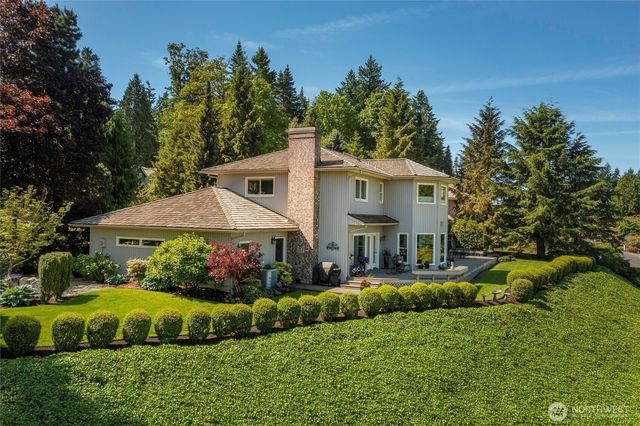 9175 Belted Kingfisher Road, Blaine, WA 98230