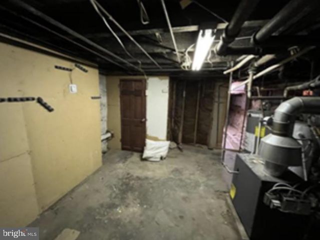 131 S MACDADE BLVD, Darby, PA 19023