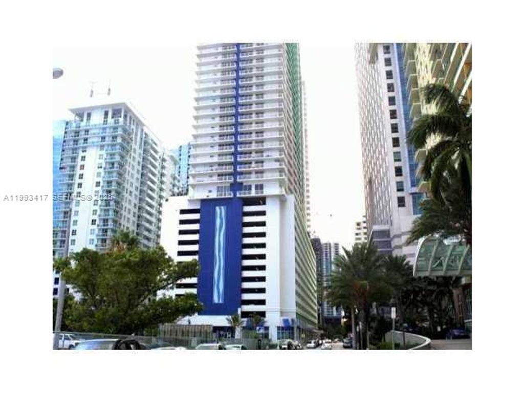 1200 Brickell Bay Dr 1510, Miami, FL 33131