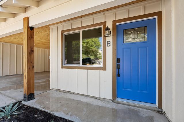 6209 Reicher DR, Austin, TX 78723