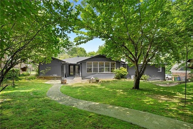 2661 Fleur De Lis Place, Atlanta, GA 30360
