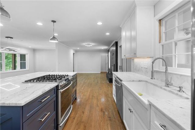 2661 Fleur De Lis Place, Atlanta, GA 30360