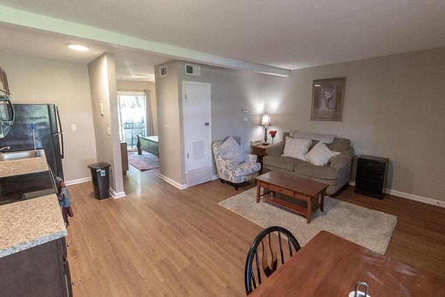 105 N GARTH AVE 39, Columbia, MO 65203