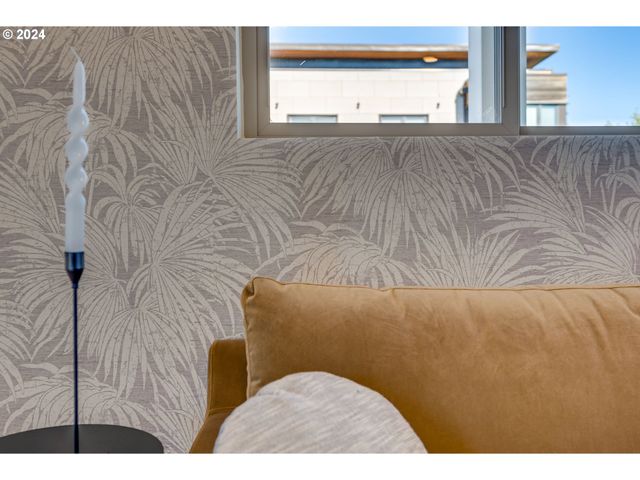 4329 N Mississippi Ave 5, Portland, OR 97217