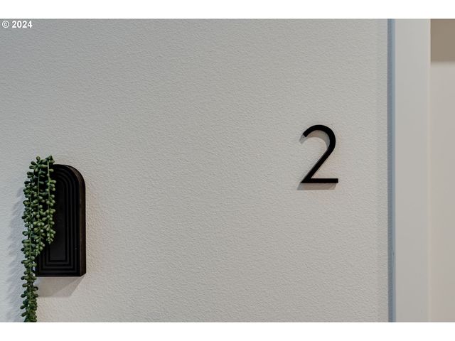 4329 N Mississippi Ave 5, Portland, OR 97217