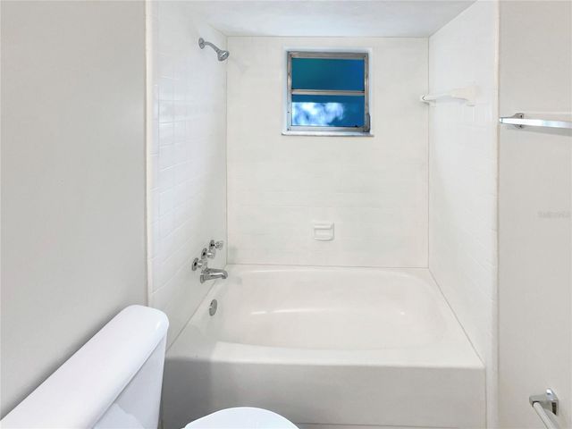 352 SESAME AVENUE, Apopka, FL 32703