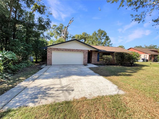 352 SESAME AVENUE, Apopka, FL 32703